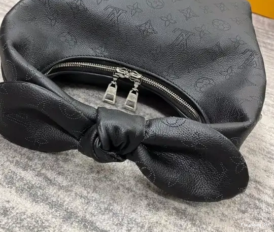 Firstbags ru VUITTON WHY PM LOUIS KNOT 0523